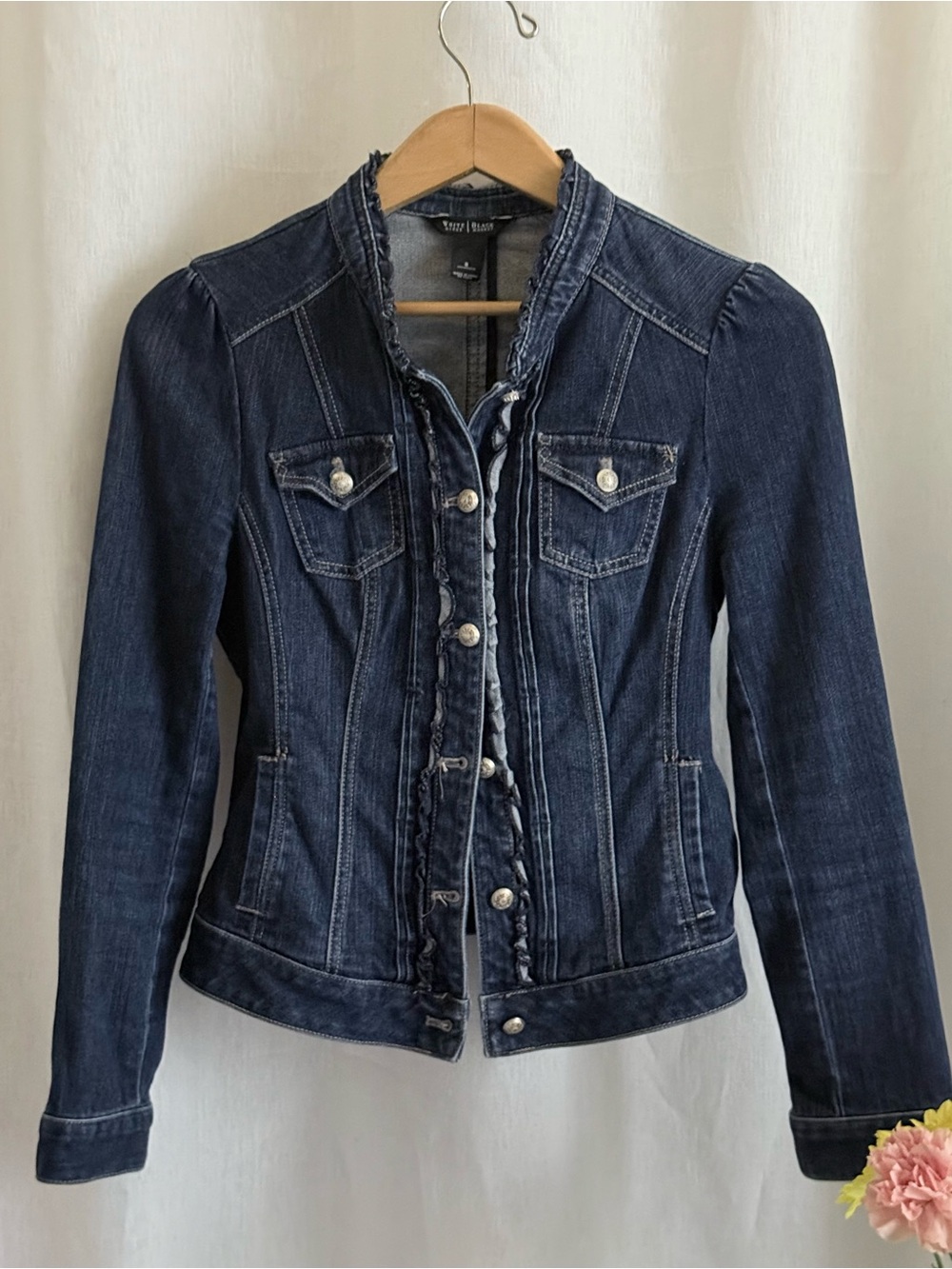 WHBM Dark Wash Denim Jacket 8 Ruffle Trim Puff Shoulder Fitted Feminine Blazer